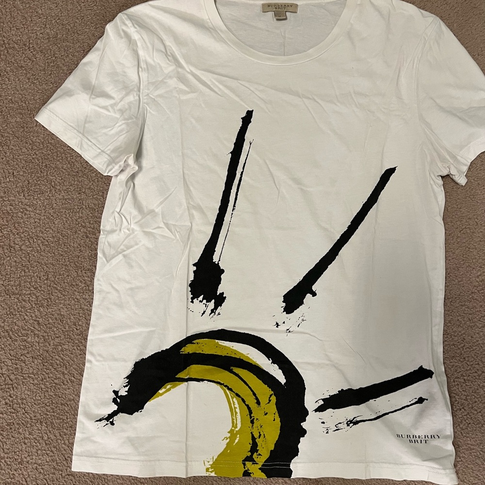 Burberry White Tee with Logo Tag